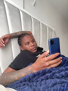 Snapshot of monic421 chatting on 03.02.26 monic421 online show from 03.02.26