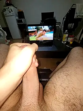 Snapshot of Tedo10 chatting on 11.04.25 Tedo10 online show from 11.04.25