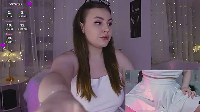 Mia  Peach online show from 01.08.25