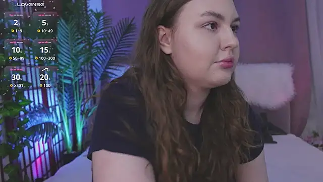 Mia  Peach online show from 01.13.25