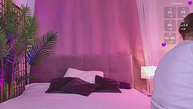 Mia  Peach online show from 01.24.25