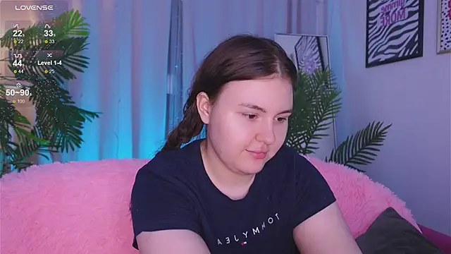 Mia  Peach online show from 03.14.25