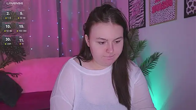 Mia  Peach online show from 03.20.25