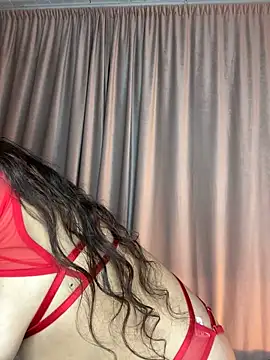 Snapshot of ThaliaRivera_ chatting on 01.25.25 ThaliaRivera  online show from 01.25.25