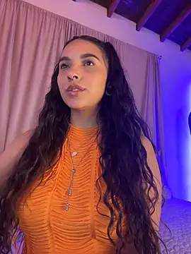 Snapshot of ThaliaRivera_ chatting on 06.07.26 ThaliaRivera online show from 06.07.26