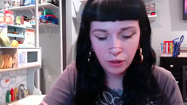Marcelinegoddess online show from 02.25.25