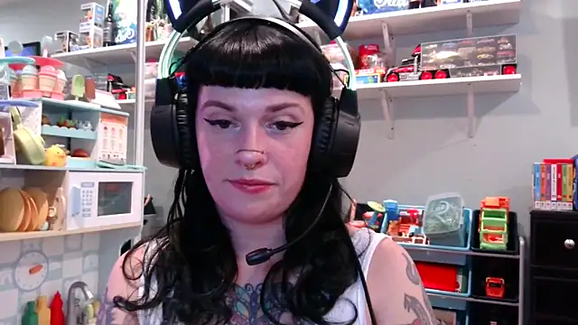 Marcelinegoddess online show from 02.26.25