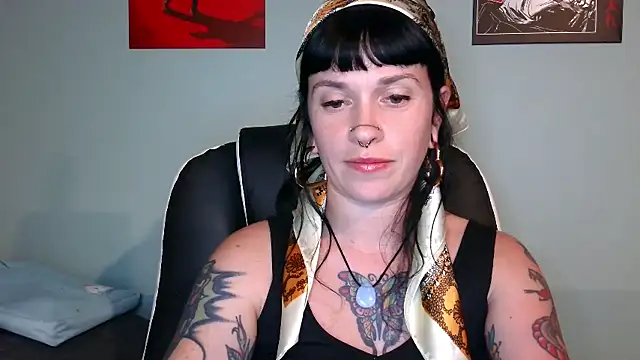 Marcelinegoddess online show from 10.19.25