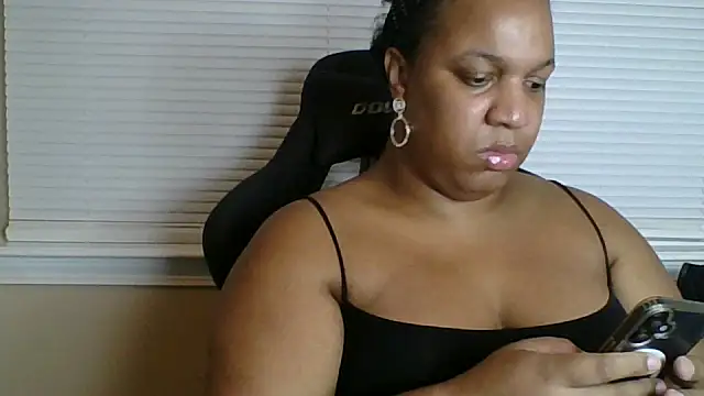 Badgirlbrittt online show from 09.25.25