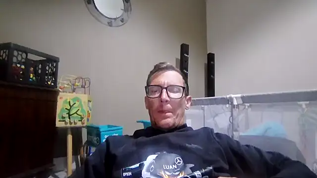 Snapshot of TheSouthernKing chatting on 05.16.26 TheSouthernKing online show from 05.16.26