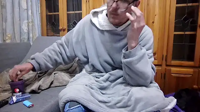 Snapshot of TheSouthernKing chatting on 05.25.26 TheSouthernKing online show from 05.25.26