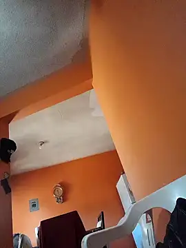 Snapshot of miicheele32 chatting on 01.14.25 miicheele32 online show from 01.14.25