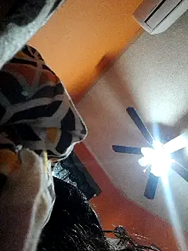 Snapshot of miicheele32 chatting on 02.23.25 miicheele32 online show from 02.23.25