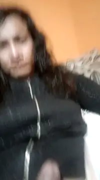 Snapshot of miicheele32 chatting on 03.14.25 miicheele32 online show from 03.14.25