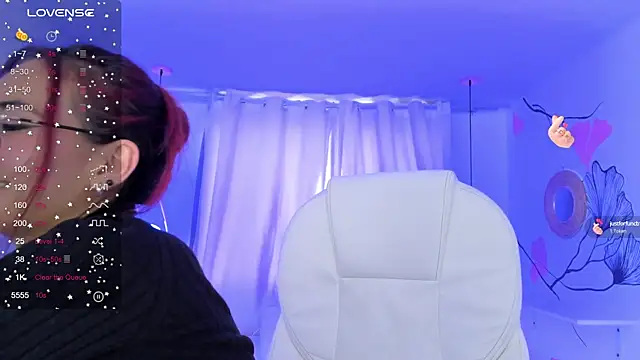 sophiecherry  online show from 12.10.24