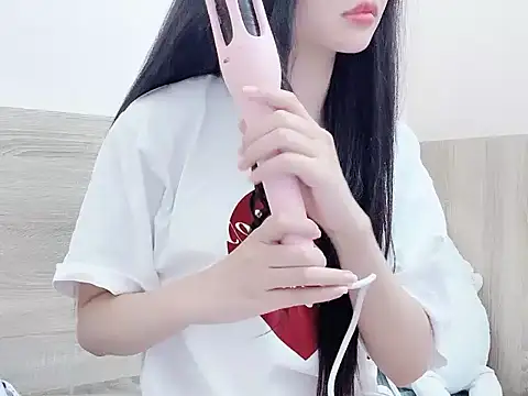 Snapshot of Virgo_686 chatting on 10.09.25 Virgo 686 online show from 10.09.25