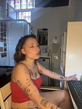 Hawitxui online show from 10.21.25