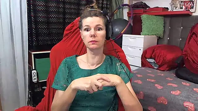 Snapshot of kellyterapy chatting on 01.26.25 kellyterapy online show from 01.26.25