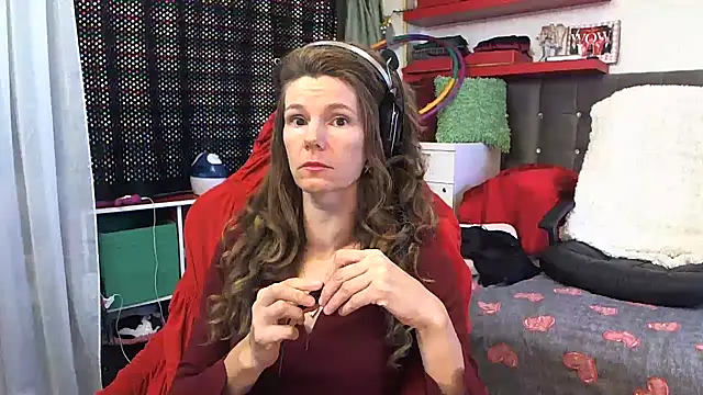 Snapshot of kellyterapy chatting on 01.28.25 kellyterapy online show from 01.28.25