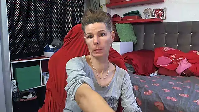 Snapshot of kellyterapy chatting on 01.30.25 kellyterapy online show from 01.30.25