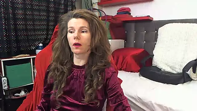 Snapshot of kellyterapy chatting on 02.09.25 kellyterapy online show from 02.09.25