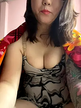 Snapshot of Ory22 chatting on 09.23.25 Ory22 online show from 09.23.25