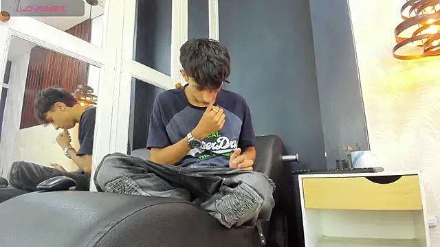 Lucian Davi online show from 12.07.24