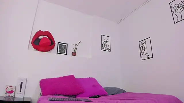 Snapshot of ari_amisi chatting on 02.01.25 ari amisi online show from 02.01.25