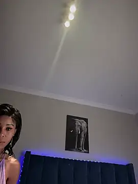 Snapshot of Dime-__ chatting on 12.29.24 Dime- online show from 12.29.24