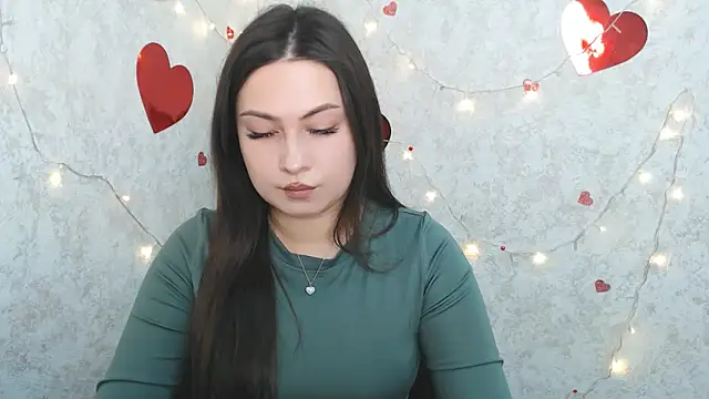 Snapshot of EmiliaTemi_ chatting on 03.17.25 EmiliaTemi online show from 03.17.25