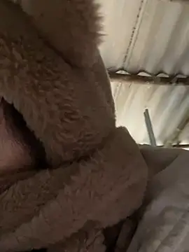 Snapshot of Laura8910 chatting on 01.16.25 Laura8910 online show from 01.16.25