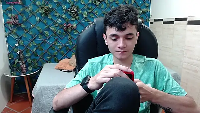 Waturox online show from 09.22.25