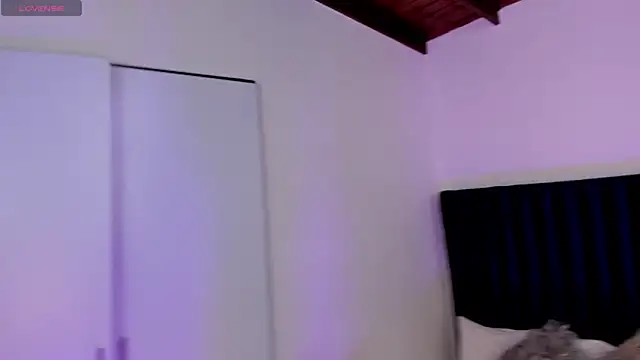 sophiieTaylor1 online show from 02.12.26