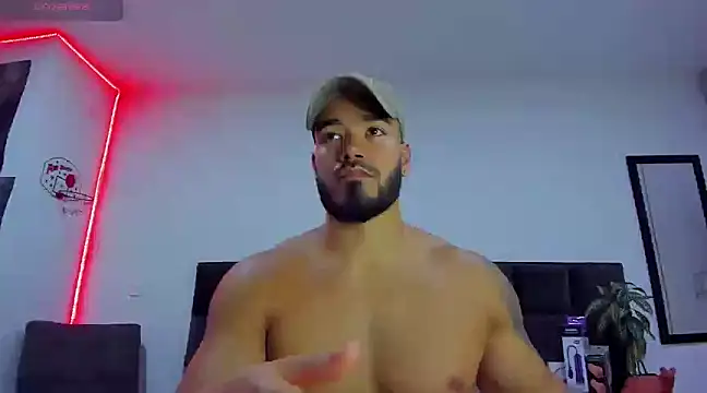 Snapshot of Alexander_Martines chatting on 03.15.25 Alexander Martines online show from 03.15.25