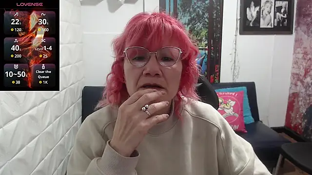 Salomeediaz  online show from 12.24.24