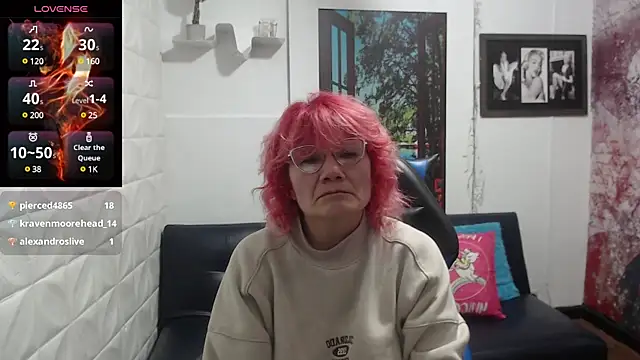 Salomeediaz  online show from 12.24.24
