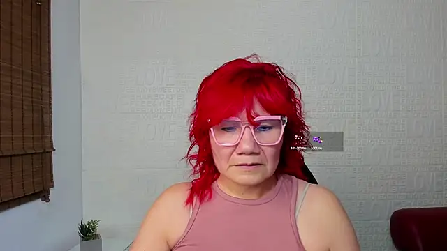 Salomeediaz  online show from 02.25.25