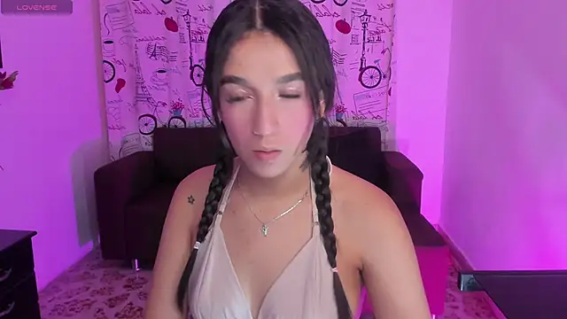 SaraaMills online show from 03.01.25