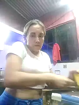 Isabel23zr online show from 01.01.25
