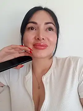  monicab online show from 01.18.25
