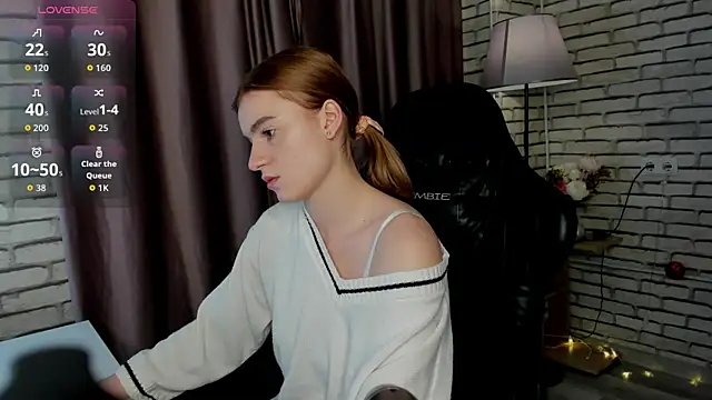 Stacey Brown online show from 01.08.26