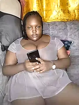 Snapshot of Bigboobylovers chatting on 01.04.25 Bigboobylovers online show from 01.04.25