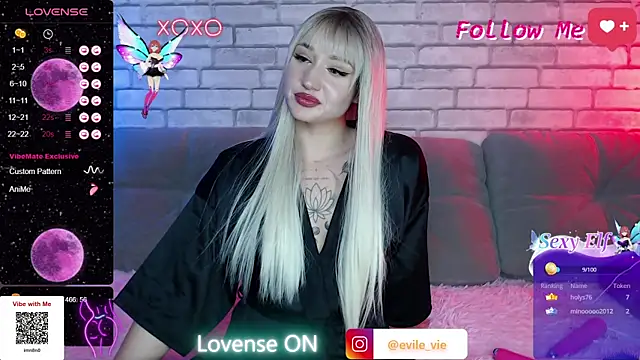 Eva Evile online show from 12.19.24