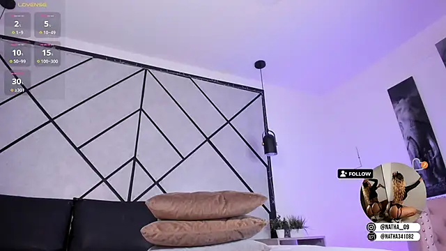 Snapshot of Natasha_Smith09 chatting on 02.24.25 Natasha Smith09 online show from 02.24.25