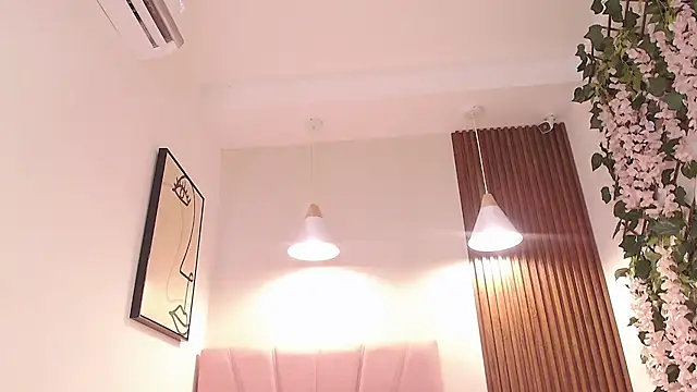  Daneshka online show from 09.18.25