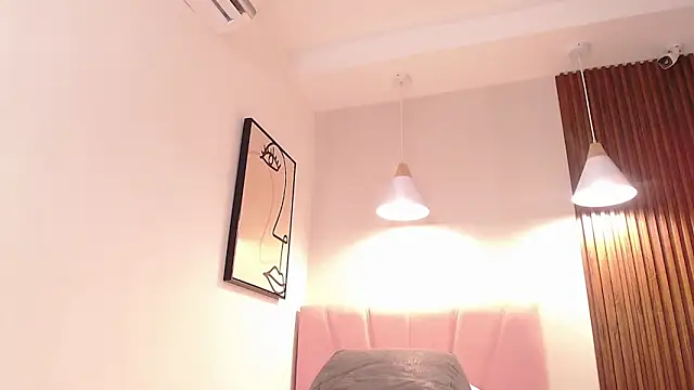  Daneshka online show from 10.25.25