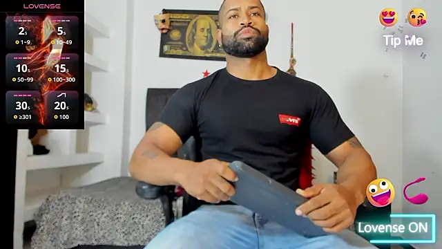 MattRodriguez9 online show from 02.01.26