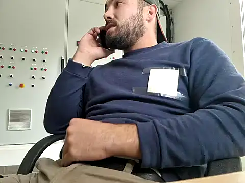 Leonormaldick online show from 11.12.25