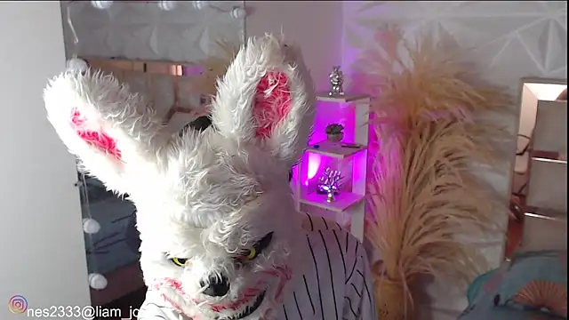 Jonesliam23 online show from 10.31.25