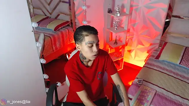 Jonesliam23 online show from 04.09.26